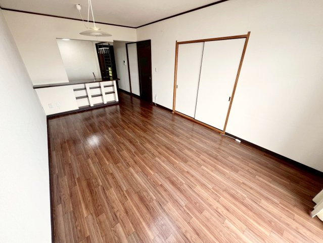 ラフィーネ小石川の居間・リビング