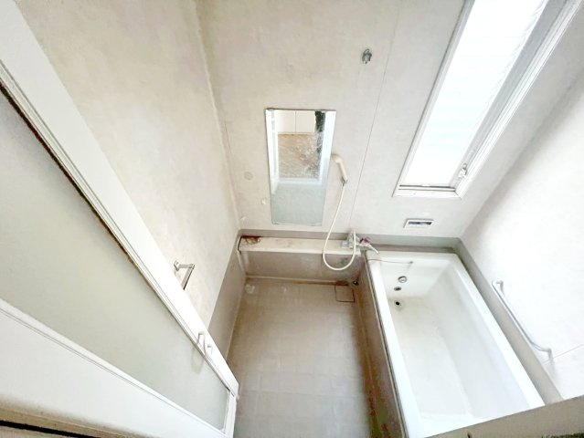 中古 戸建ての浴室