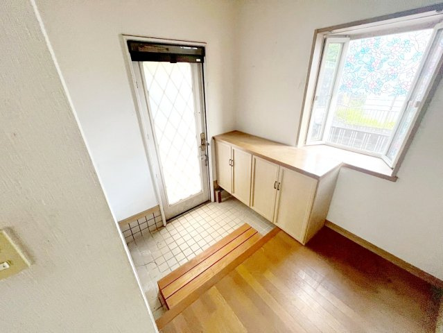 中古 戸建ての玄関