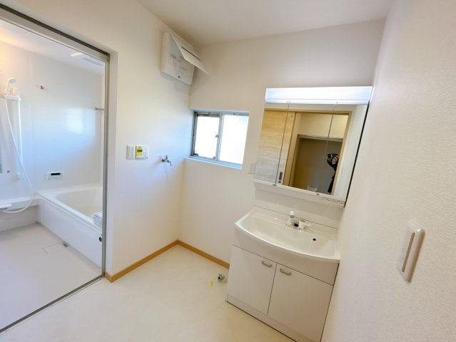 中古 戸建ての独立洗面台