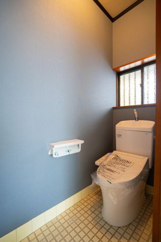 リフォーム戸建のトイレ