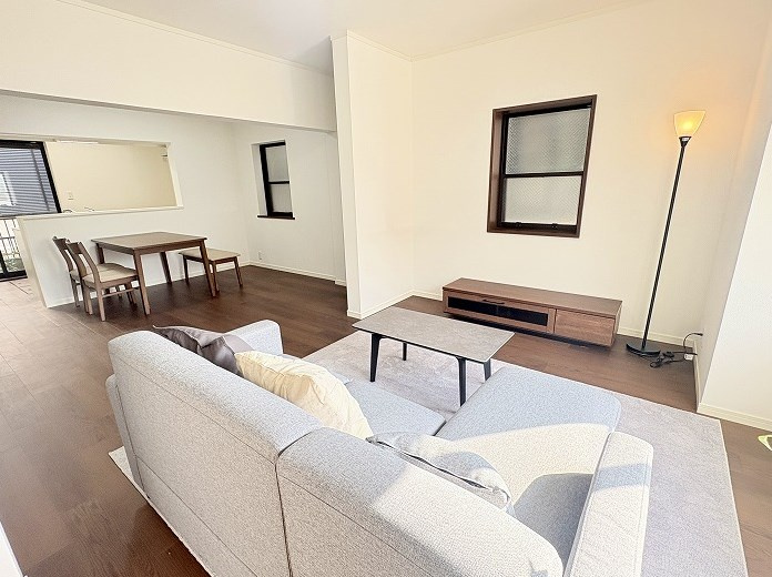 中古 戸建ての居間・リビング