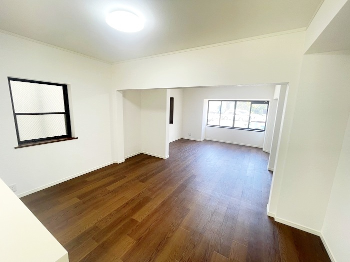 中古 戸建ての居間・リビング