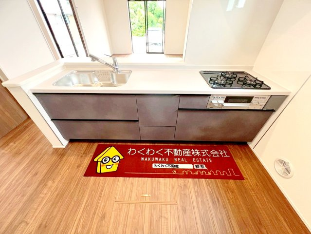 焼津市高新田　新築戸建　全３棟のキッチン