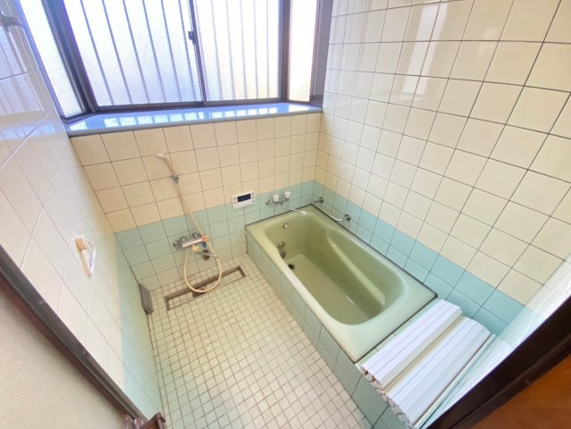 中古 戸建ての浴室