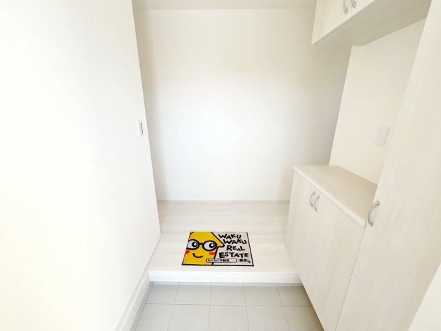 焼津市利右衛門　2期　新築戸建の玄関