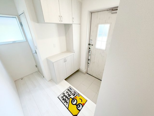 焼津市利右衛門　2期　新築戸建の玄関