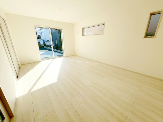 焼津市利右衛門　2期　新築戸建の居間・リビング