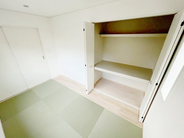 吉田町住吉　第12の和室|和室にも収納があります♪