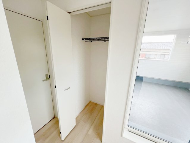 吉田町住吉　第12の収納|すべての居室にはたっぷり収納できる大型収納を設置しています
