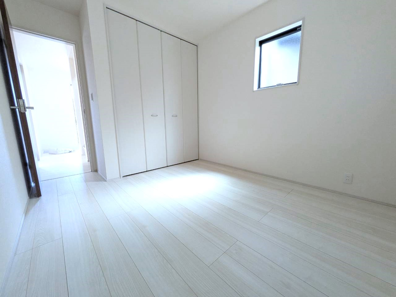 吉田町住吉10期　新築戸建の洋室|1階洋室