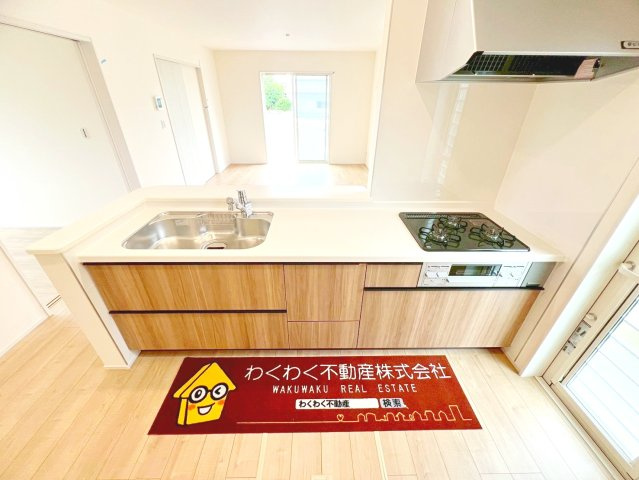 焼津市高新田　新築戸建　全３棟のキッチン