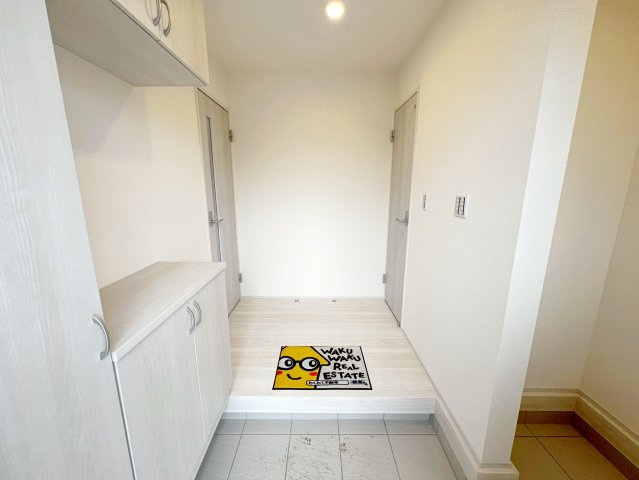 牧之原市細江7期　新築戸建の玄関