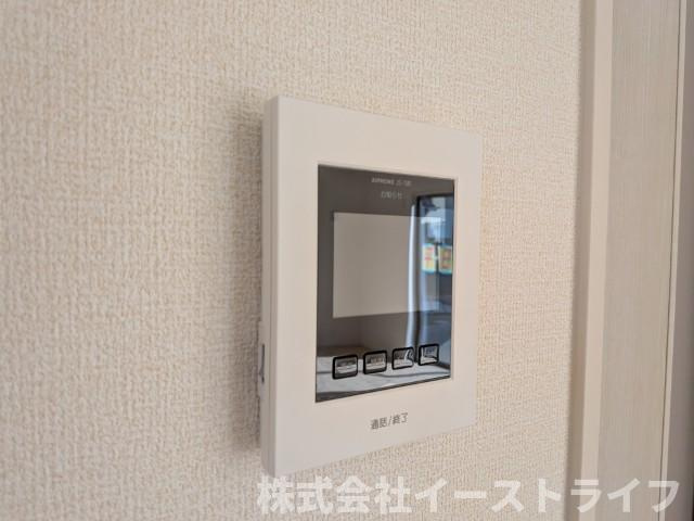 【新築戸建】　いわき市勿来町関田西2丁目1期　全2棟　長期優良住宅の防犯設備|2号棟写真　お子さんのお留守番時など「知らない人が来たら出なくてもいい」と教育しておけば、防犯面でも格段に良くなります。