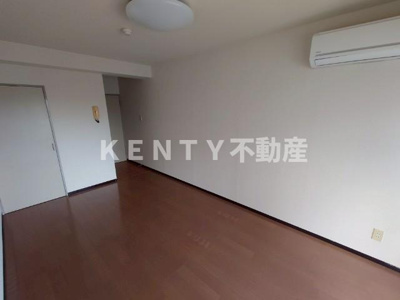 【居間・リビング】 | 扇田ビル | 使いやすいリビングです