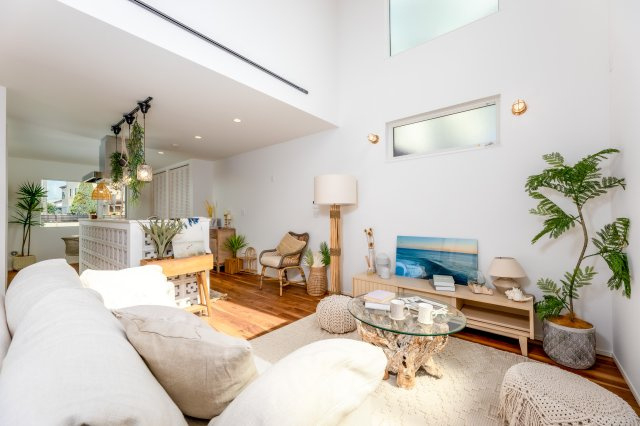 【居間・リビング】 | ◇◆藤沢市本鵠沼5丁目 新築戸建 全3棟【NO,C】◆◇