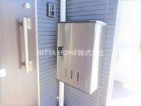 丹波篠山市西吹　新築アパートのその他共用部分|【完成イメージ】宅配ＢＯＸを完備＊