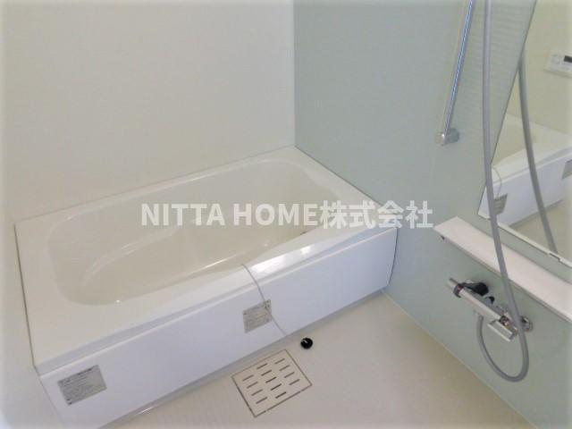 丹波篠山市西吹　新築アパートの浴室|【完成イメージ】追い焚きや浴室乾燥機付きです(^^♪