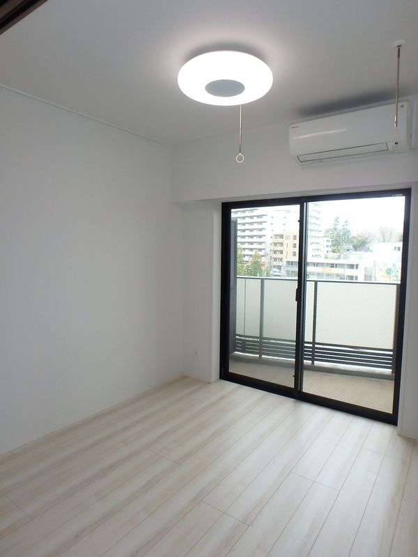 ジーベック馬込の内装