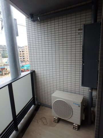 ジーベック馬込のバルコニー