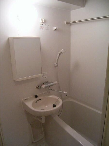 フェニックス池袋弐番館の浴室