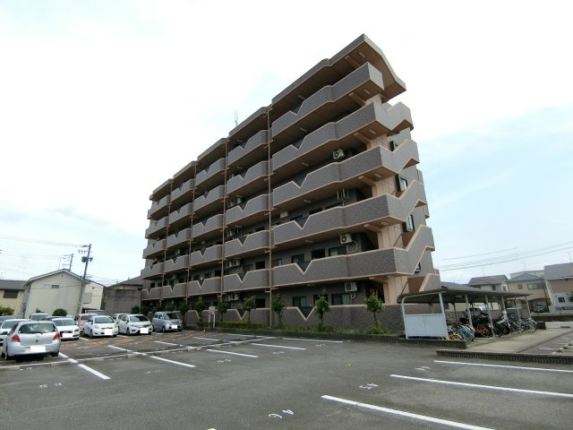 ラフィーネＫの外観