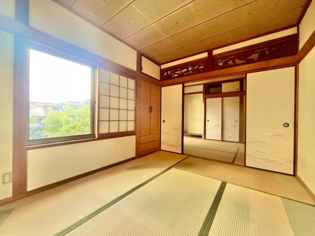 川西市下財町［中古戸建］の和室|1階和室