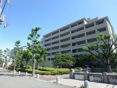 【外観】 | ジークレフ西宮武庫川オリーブ館 | 外観は落ち着いています