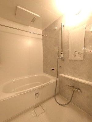 【浴室】 | ジークレフ西宮武庫川オリーブ館 | コンパクトで使いやすいお風呂です