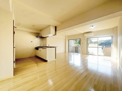 【居間・リビング】 | ヴィラ桃山台