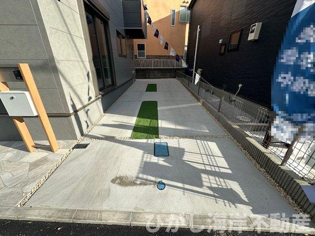 藤沢市辻堂東海岸2丁目　 新築戸建 　全2棟の駐車場|駐車スペース