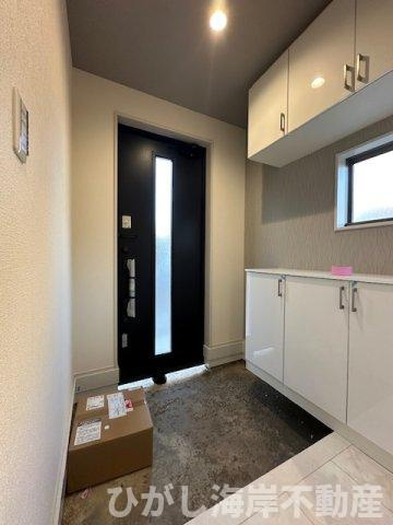 藤沢市辻堂東海岸2丁目　 新築戸建 　全2棟の玄関|玄関