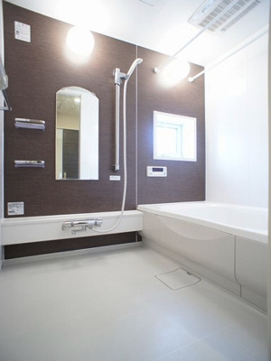 【浴室】 | ヴィヴァーチェⅡ | 追い焚き機能付きです♪