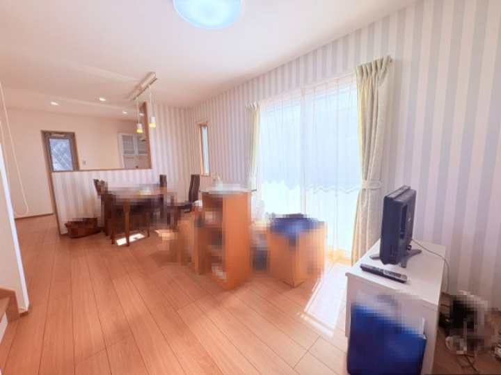 中古戸建)八女市宅間田の居間・リビング