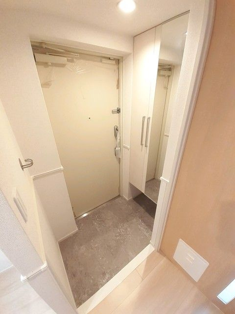 メゾン　ド　ルビアンの玄関