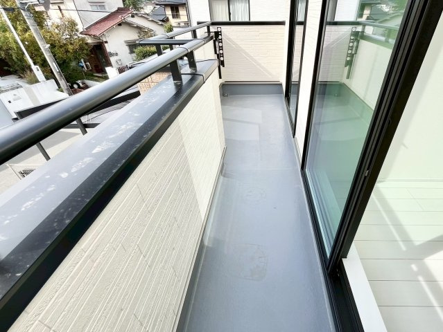 堺市南区高倉台　新築一戸建てのバルコニー