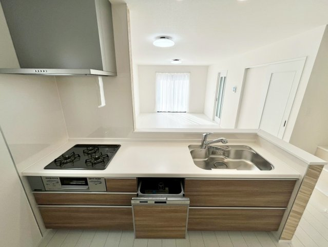 堺市南区高倉台　新築一戸建てのキッチン