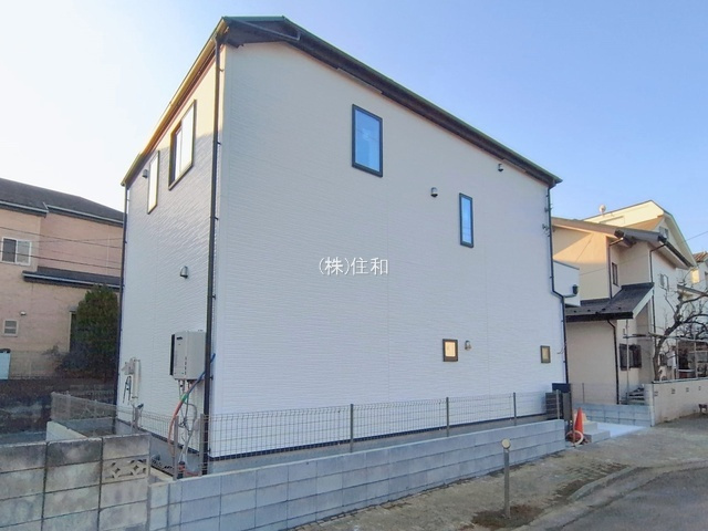 【新築分譲住宅】富士見市渡戸13期の前面道路含む現地写真