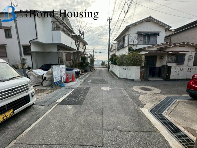 長期優良住宅で安心設計　千鳥が丘3期全2棟　1号棟の駐車場