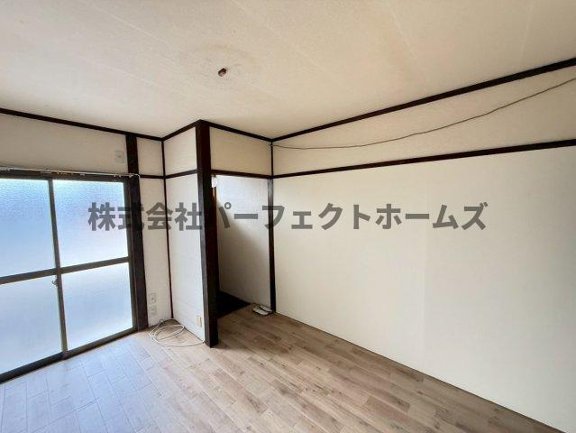 下神田町テラスハウス　賃貸の内装|明るい色調の室内です