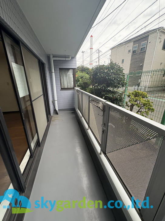 ヴィラヴェール藤沢のバルコニー|広々としたバルコニーこちらから外に出られます