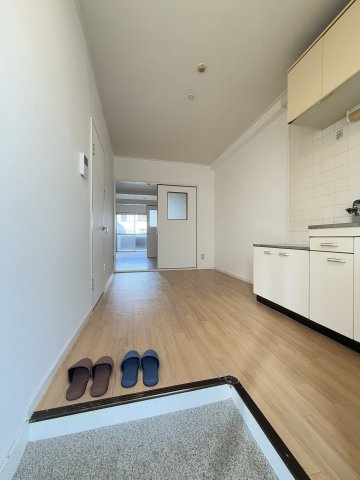 第一エクセルハイムの玄関