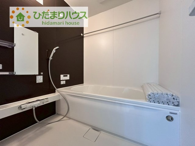 【浴室】 | 我孫子市青山2期　新築戸建　2号棟 | 大人が足を伸ばしても十分な広さ！一人でゆっくりくつろぐ時間も大切です！