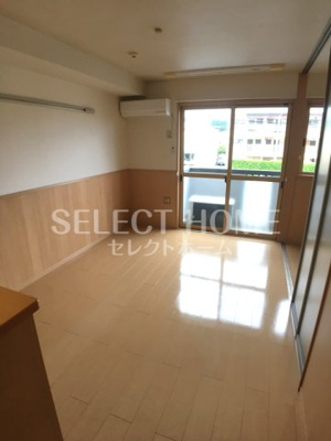 【居間・リビング】 | シャルム大久保 | 使いやすいリビングです