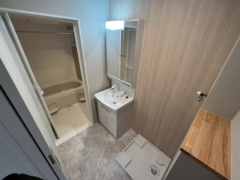 Bronte Aioiの独立洗面台