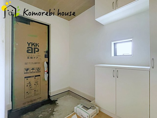 上尾市上　29期　新築一戸建て　グラファーレ　02の玄関|26.2.26　撮影済み