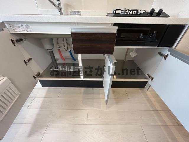 コンフォート　若木【おとり物件なし】#板橋区 #上板橋のキッチン|下部収納