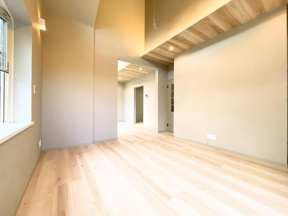 泉区中田南5丁目 中古戸建 5699万円の洋室