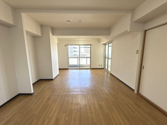 姫路市栗山町の賃貸マンションの洋室