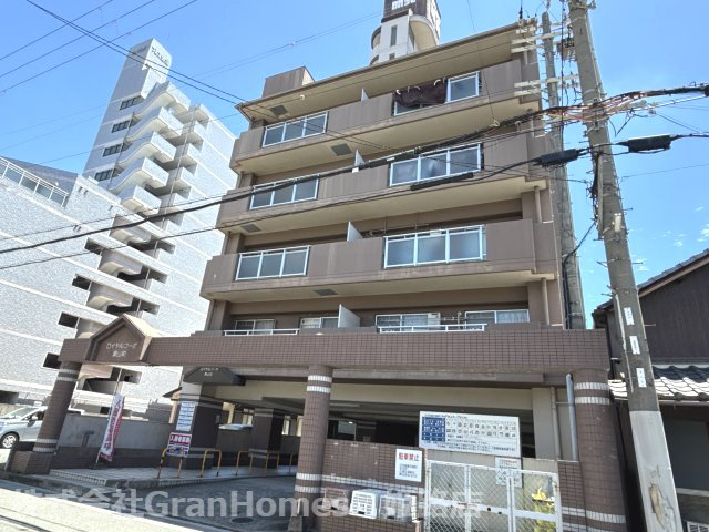 姫路市栗山町の賃貸マンションの外観